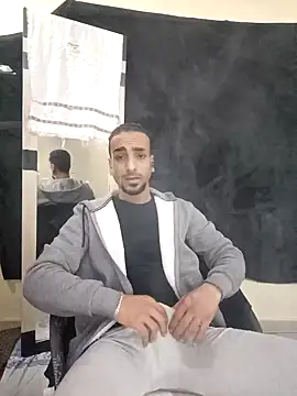 Snapshot of highguy chatting on 12, 1, 2025 highguy online show from 12, 1, 2025