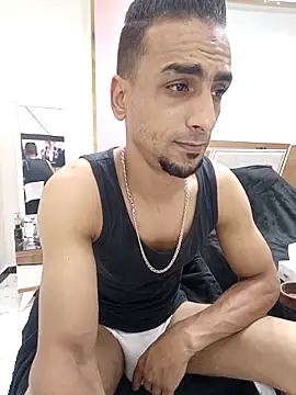 Snapshot of highguy chatting on 26, 9, 2025 highguy online show from 26, 9, 2025