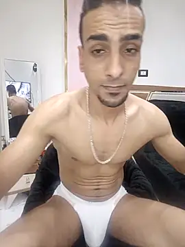 Snapshot of highguy chatting on 27, 9, 2025 highguy online show from 27, 9, 2025