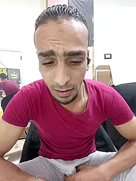 Snapshot of highguy chatting on 26, 10, 2025 highguy online show from 26, 10, 2025