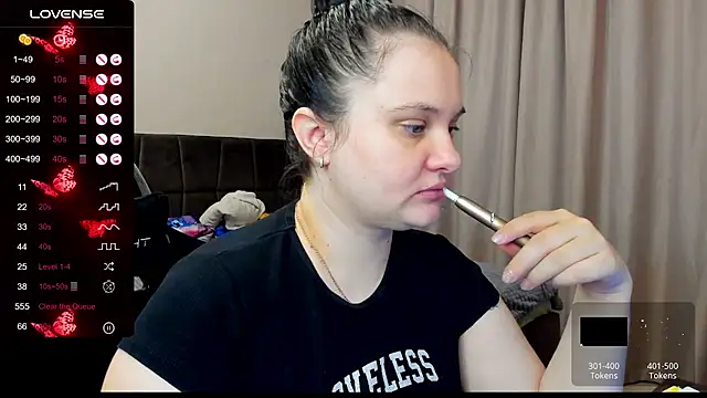 AlanaBrox online show from 5, 11, 2025