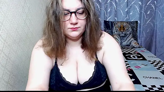 Snapshot of Sindy_Jeniceee chatting on 3, 6, 2026 Sindy Jeniceee online show from 3, 6, 2026