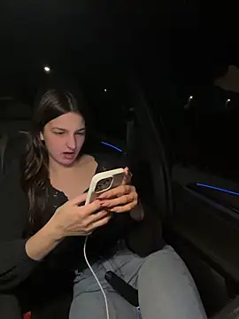 Snapshot of DoriDeluxe66 chatting on 17, 1, 2025 DoriDeluxe66 online show from 17, 1, 2025