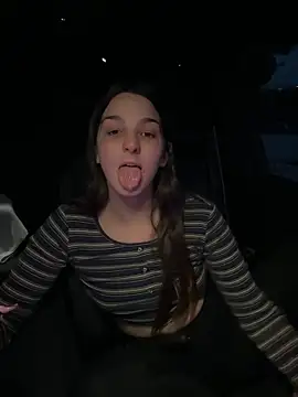 Snapshot of DoriDeluxe66 chatting on 10, 2, 2025 DoriDeluxe66 online show from 10, 2, 2025