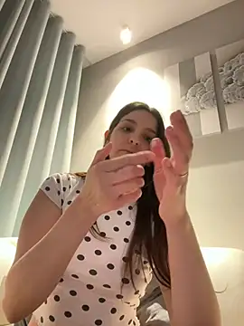 Snapshot of DoriDeluxe66 chatting on 20, 2, 2025 DoriDeluxe66 online show from 20, 2, 2025