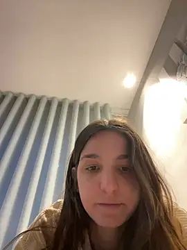 Snapshot of DoriDeluxe66 chatting on 11, 3, 2025 DoriDeluxe66 online show from 11, 3, 2025