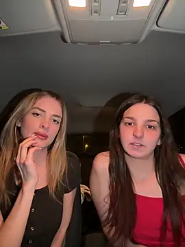 Snapshot of DoriDeluxe66 chatting on 22, 3, 2025 DoriDeluxe66 online show from 22, 3, 2025