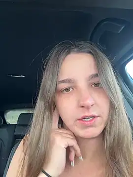 Snapshot of DoriDeluxe66 chatting on 20, 9, 2025 DoriDeluxe66 online show from 20, 9, 2025