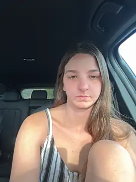 Snapshot of DoriDeluxe66 chatting on 21, 9, 2025 DoriDeluxe66 online show from 21, 9, 2025