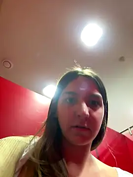 Snapshot of DoriDeluxe66 chatting on 1, 10, 2025 DoriDeluxe66 online show from 1, 10, 2025