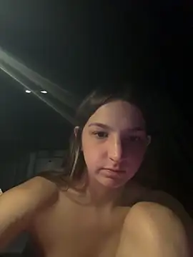 Snapshot of DoriDeluxe66 chatting on 7, 10, 2025 DoriDeluxe66 online show from 7, 10, 2025