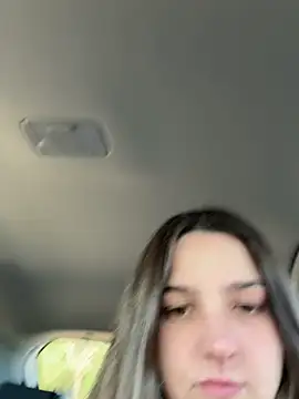 Snapshot of DoriDeluxe66 chatting on 27, 10, 2025 DoriDeluxe66 online show from 27, 10, 2025