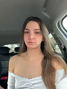 DoriDeluxe66 online show from 23, 11, 2025