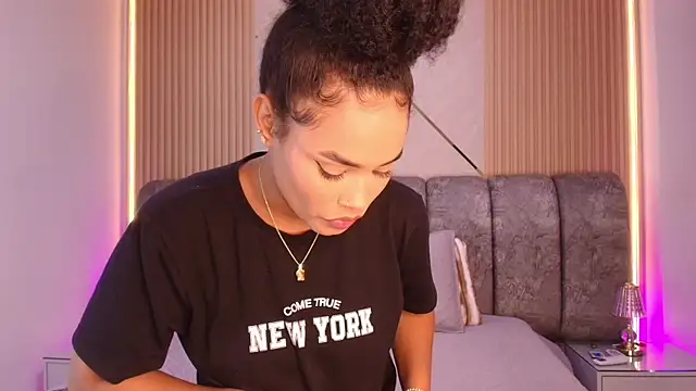 naia blessed online show from 7, 4, 2026