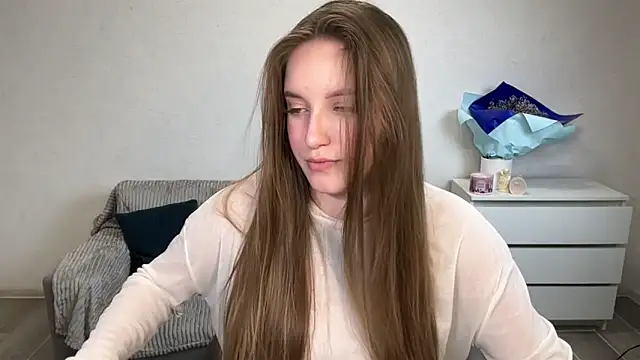 EvaMaddison online show from 10, 2, 2026