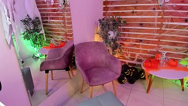 Snapshot of _MeganRain chatting on 23, 10, 2025 MeganRain online show from 23, 10, 2025