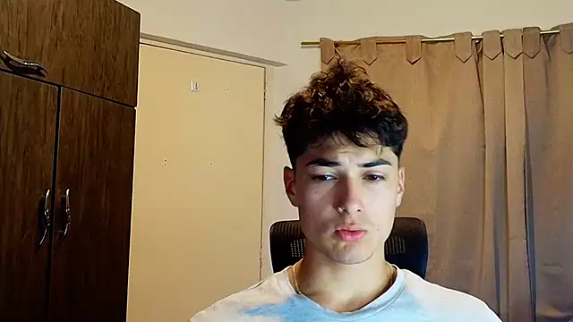 Snapshot of jimmy_class chatting on 24, 10, 2025 jimmy class online show from 24, 10, 2025