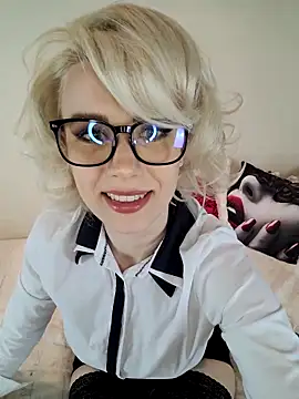 AureliaDoux online show from 2, 3, 2025