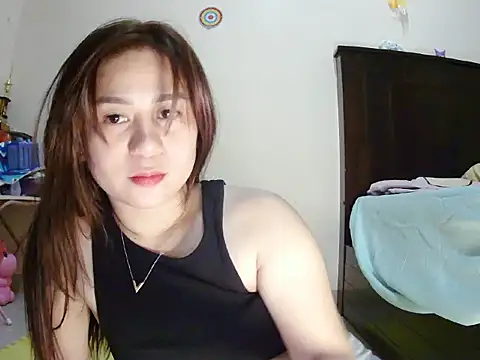 Snapshot of Mia_2022 chatting on 29, 12, 2024 Mia 2022 online show from 29, 12, 2024