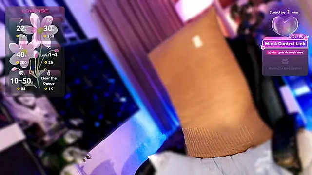 Thalia Cambridge online show from 4, 3, 2026