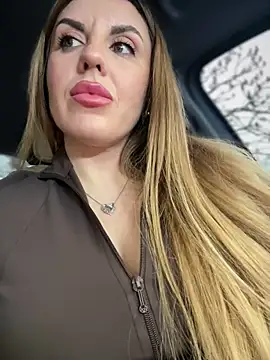 Kalli Fornia online show from 29, 11, 2025