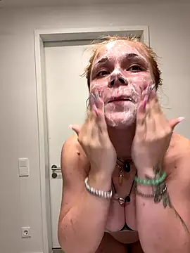 PennyPrincess online show from 1, 10, 2025