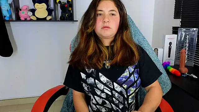 Snapshot of ann_bronw chatting on 6, 2, 2025 ann bronw online show from 6, 2, 2025