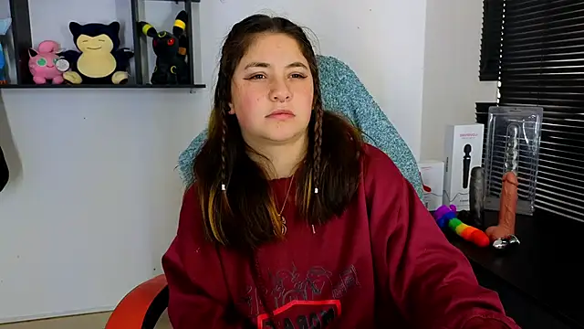 Snapshot of ann_bronw chatting on 7, 2, 2025 ann bronw online show from 7, 2, 2025
