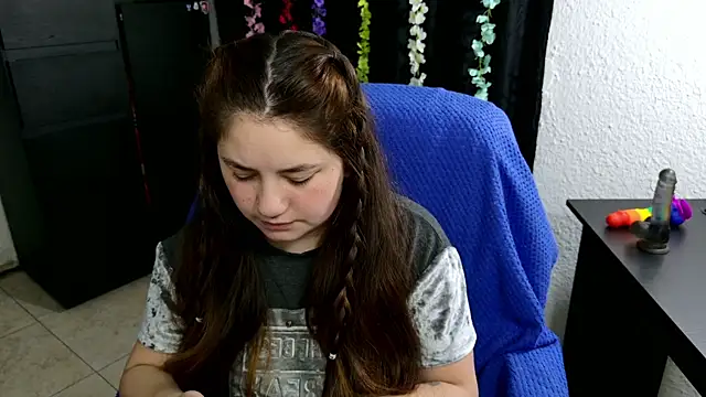 Snapshot of ann_bronw chatting on 26, 9, 2025 ann bronw online show from 26, 9, 2025
