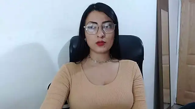 Snapshot of SavannaEvans001 chatting on 11, 9, 2025 SavannaEvans001 online show from 11, 9, 2025