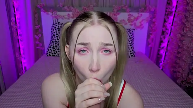 LilyStarlight online show from 2, 6, 2026