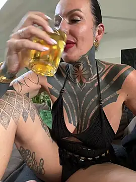 InkedBiitch online show from 1, 7, 2026