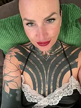 InkedBiitch online show from 3, 7, 2026