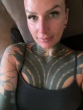 InkedBiitch online show from 12, 7, 2026