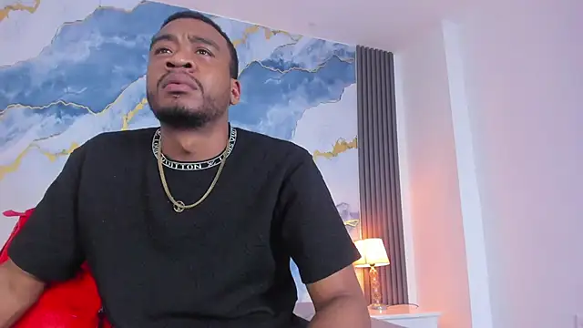 Snapshot of Kylieandjhonny chatting on 20, 12, 2025 Kylieandjhonny online show from 20, 12, 2025