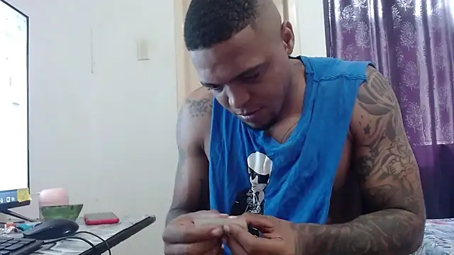 hot and naughty latin online show from 27, 11, 2025