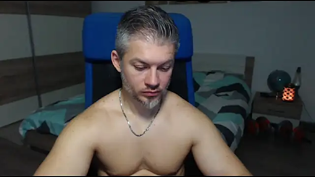 Snapshot of RobbyShawz chatting on 3, 1, 2025 RobbyShawz online show from 3, 1, 2025