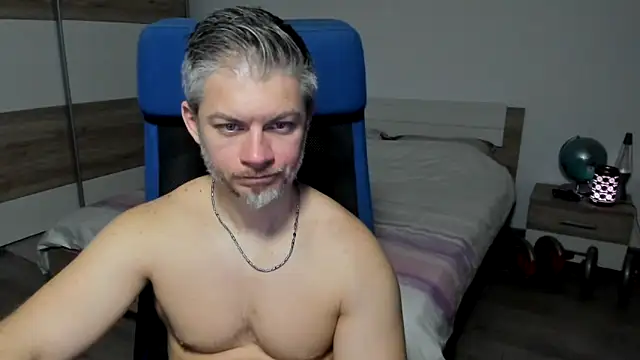 Snapshot of RobbyShawz chatting on 29, 1, 2025 RobbyShawz online show from 29, 1, 2025