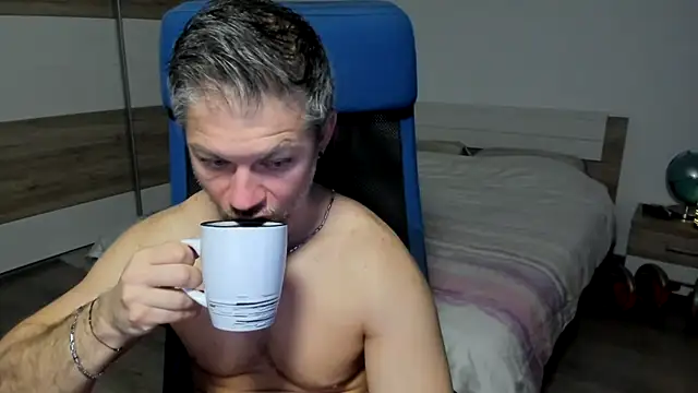 Snapshot of RobbyShawz chatting on 31, 1, 2025 RobbyShawz online show from 31, 1, 2025