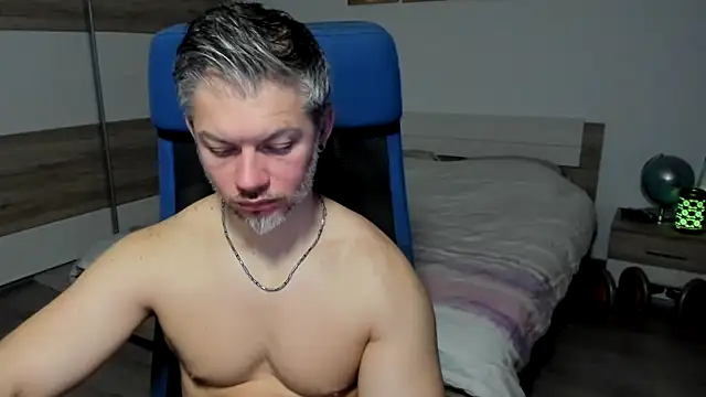 Snapshot of RobbyShawz chatting on 11, 2, 2025 RobbyShawz online show from 11, 2, 2025