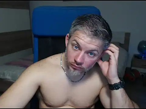 Snapshot of RobbyShawz chatting on 9, 3, 2025 RobbyShawz online show from 9, 3, 2025
