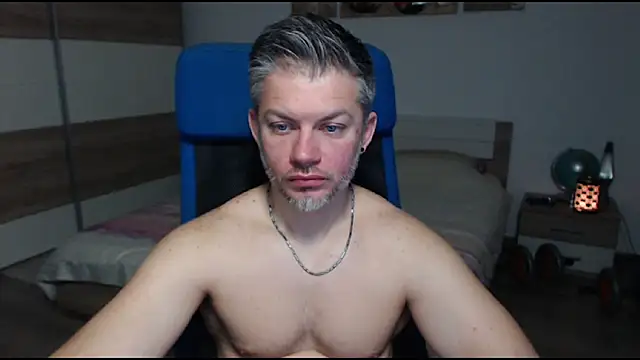 Snapshot of RobbyShawz chatting on 21, 3, 2025 RobbyShawz online show from 21, 3, 2025