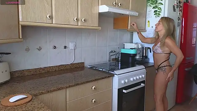 Lunamix online show from 8, 11, 2025