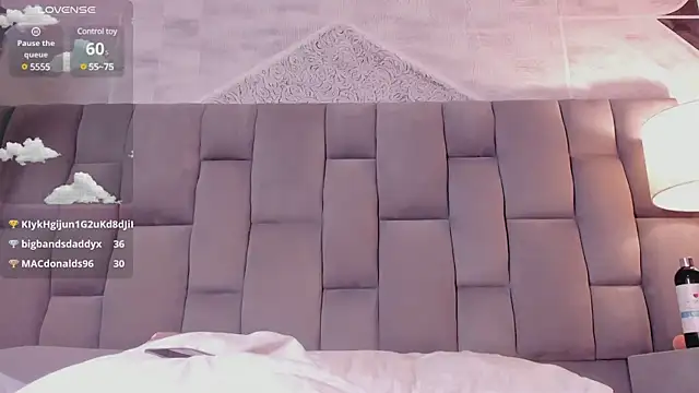 Snapshot of Rianamanson chatting on 10, 2, 2025 Rianamanson online show from 10, 2, 2025