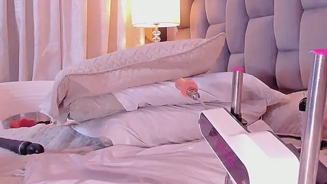 Snapshot of Rianamanson chatting on 21, 2, 2025 Rianamanson online show from 21, 2, 2025