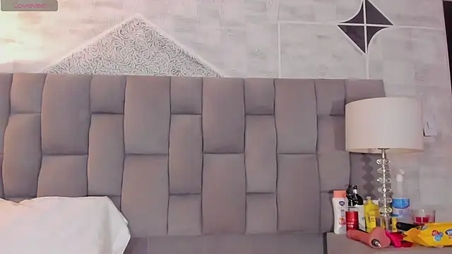 Snapshot of Rianamanson chatting on 12, 3, 2025 Rianamanson online show from 12, 3, 2025