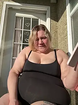PiggyRose online show from 21, 6, 2026