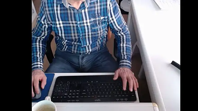 Snapshot of dutchpornking chatting on 22, 2, 2025 dutchpornking online show from 22, 2, 2025