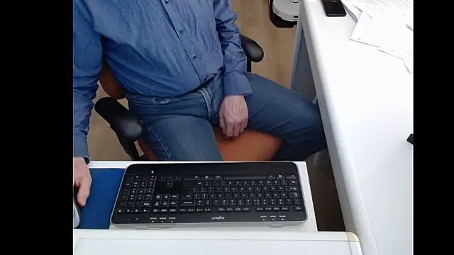 Snapshot of dutchpornking chatting on 18, 3, 2025 dutchpornking online show from 18, 3, 2025