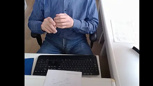 Snapshot of dutchpornking chatting on 21, 3, 2025 dutchpornking online show from 21, 3, 2025